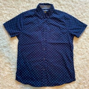 EUC Lee button down short sleeve shirt Size Med